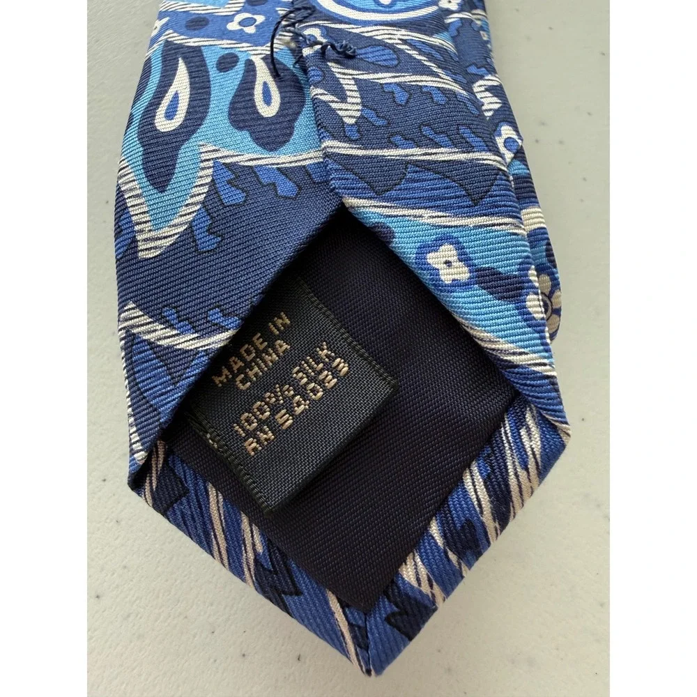 Banana‎ Republic Men's Silk Tie Blue Paisley Necktie Classic
